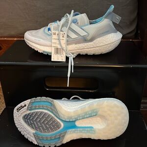 Adidas Ultraboost 22 C RDY brand new w tags size 8.5 women’s.   (No box)